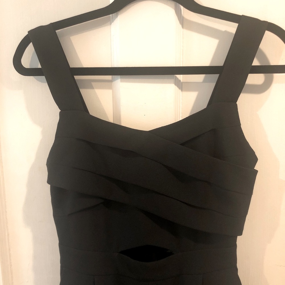 Zara black strap, wide leg jumpsuit. Worn only once. Perfect condition. Size XS.